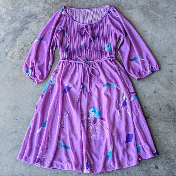 Vintage Purple Pleated Patterned Long Sleeve Top and Midi A-Line Skirt Set - Picture 3 of 16